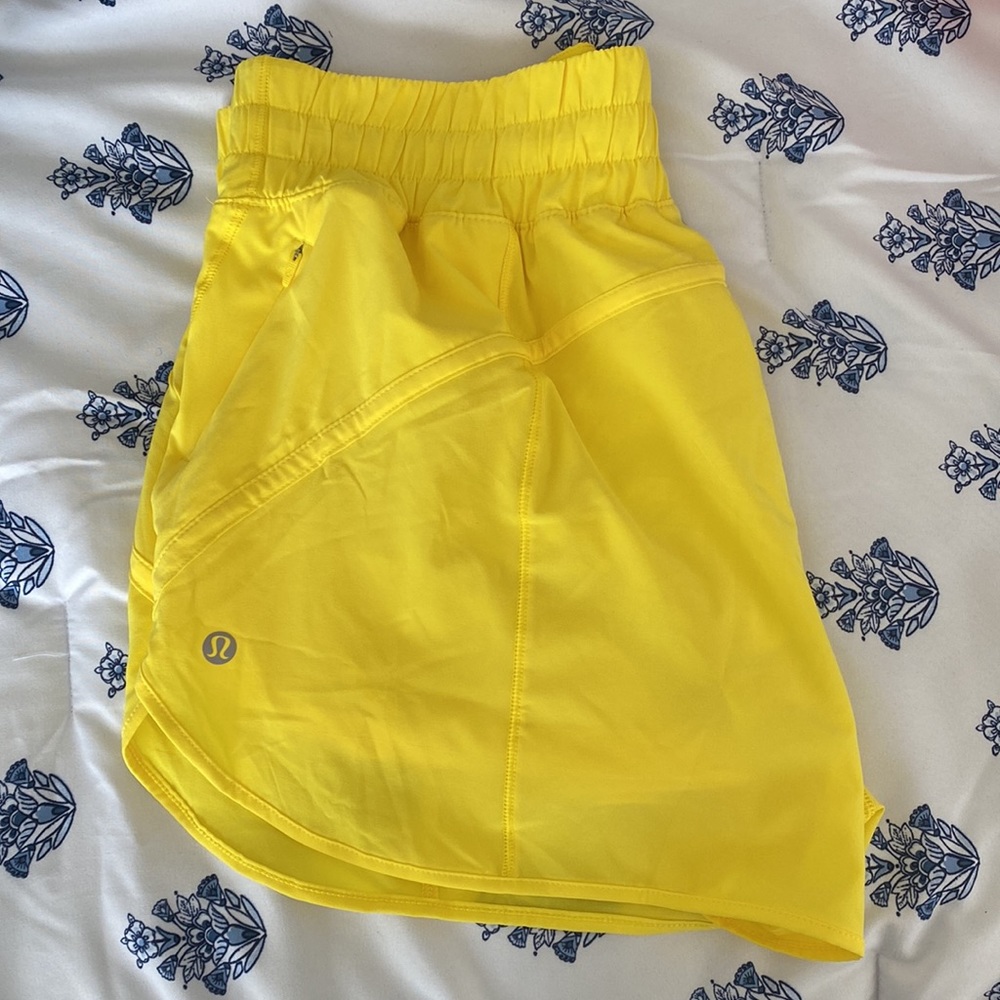 Lululemon Track That High-Rise Lined Short 3”